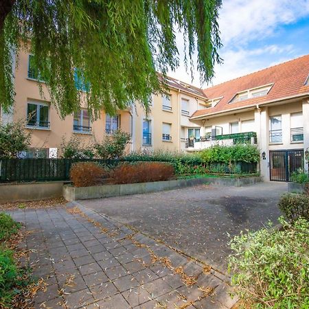 Willow - Fairytale Factory Apartment เซร์ริส ภายนอก รูปภาพ
